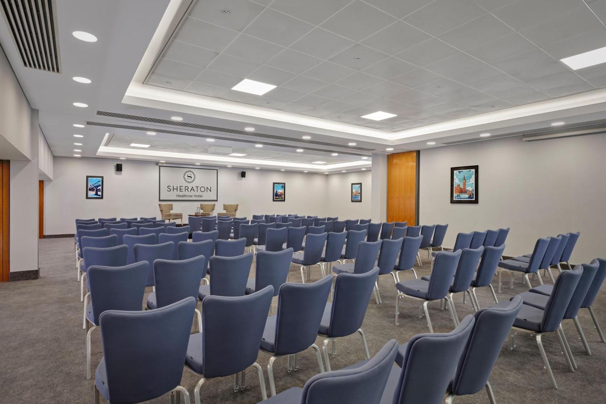 Sheraton Heathrow Hotel Hillingdon Bagian luar foto